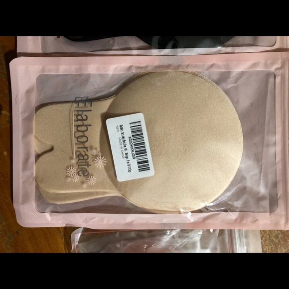 Strapless Lift Up Invisible Bra - Picture 4 of 6